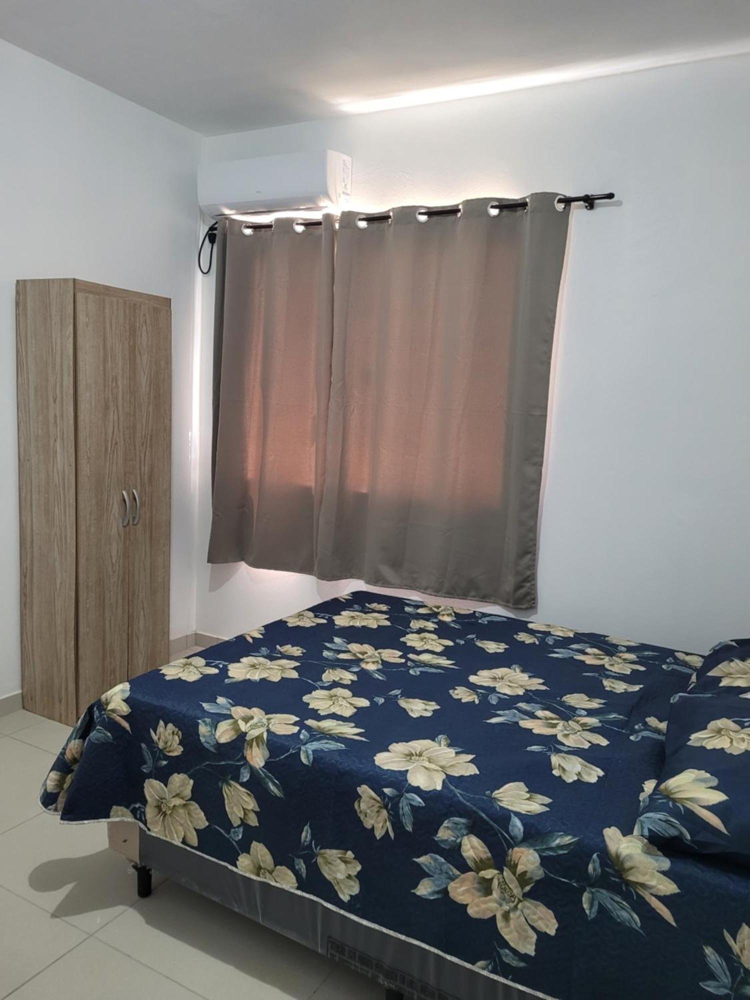 Vo Paulina Apartamentos Penha  Esterno foto